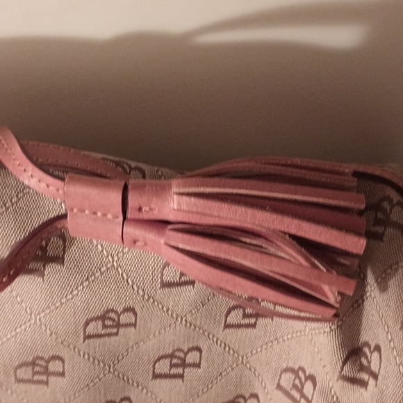 Dooney And Bourke tote EUC - Picture 3 of 14